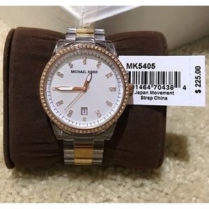 🆕🔥MICHAEL KORS BEZEL BAGUETTE GORGEOUS ROSE GOLD&CLEAR LINK STYLISH WATCH NWT!